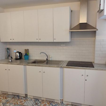 La Casetta In Centro By Sicily In Home Катания Екстериор снимка